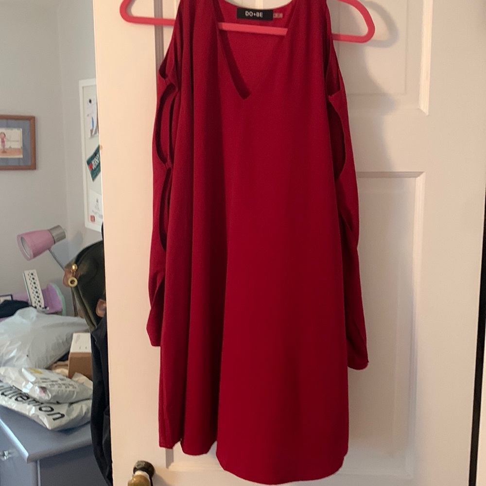 Red dress with whole sleeves